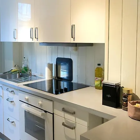 Apartment Central, Yet Quiet And Cozy! Bergen